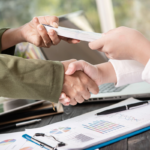 Los corresponsales bancarios facilitan los trámites cotidianos